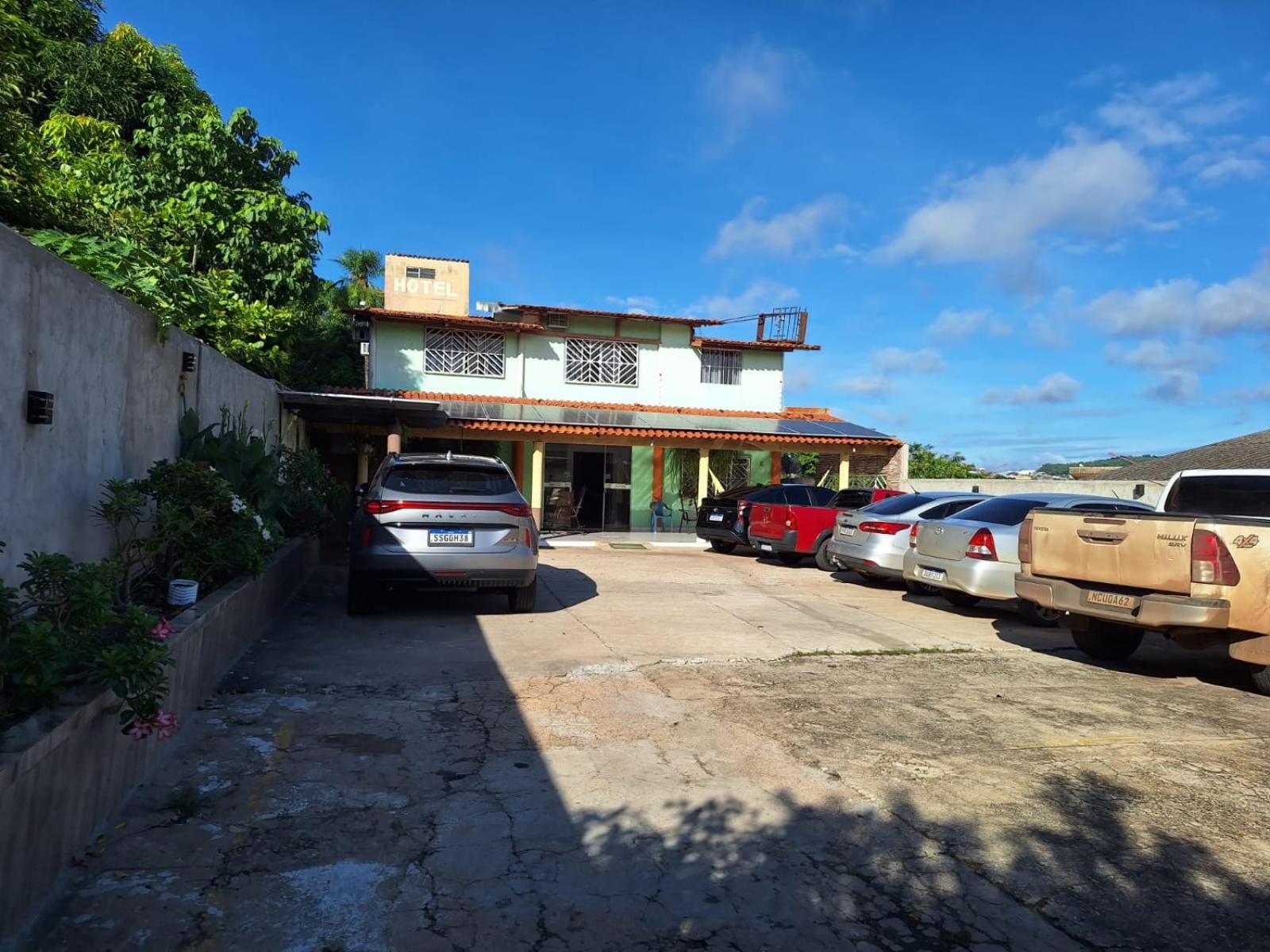 Pousada Hotel Araguaia Aragarcas Exterior photo